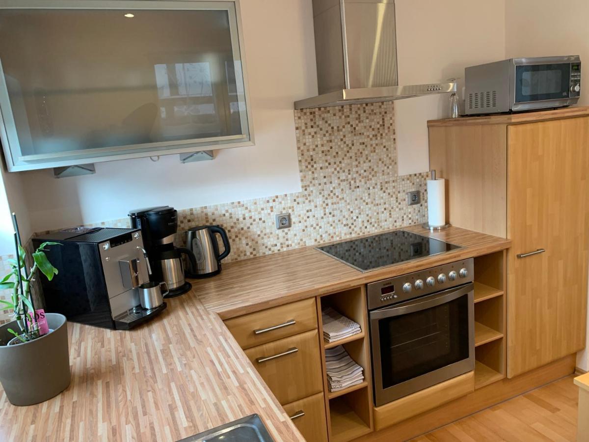 Ferienwohnung Janus Altstadt-Hameln Haus 2 Inklusive Parkplatz - Mit Und Ohne Terrasse Oder Loggia Hamelin Eksteriør bilde