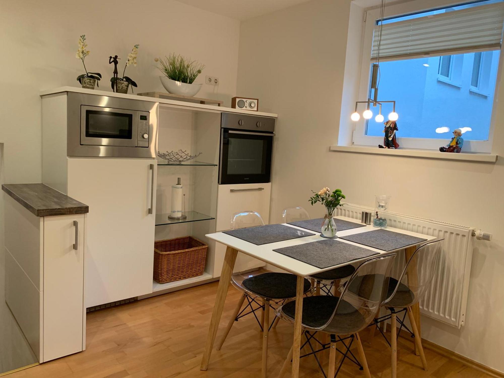 Ferienwohnung Janus Altstadt-Hameln Haus 2 Inklusive Parkplatz - Mit Und Ohne Terrasse Oder Loggia Hamelin Eksteriør bilde