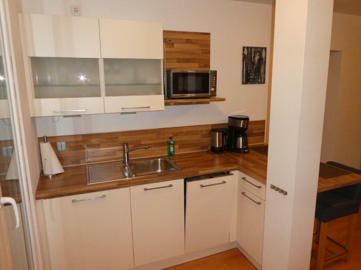 Ferienwohnung Janus Altstadt-Hameln Haus 2 Inklusive Parkplatz - Mit Und Ohne Terrasse Oder Loggia Hamelin Eksteriør bilde