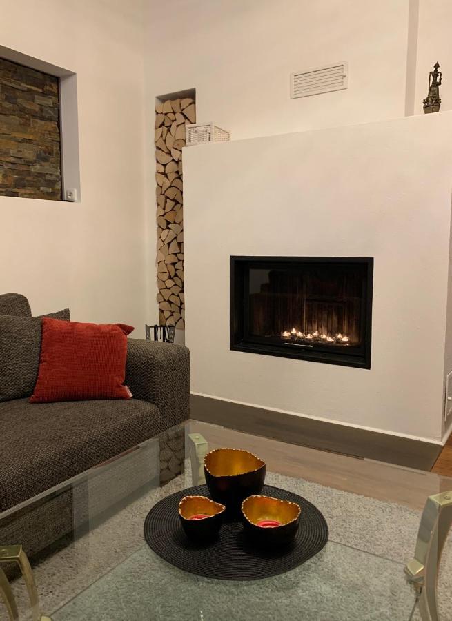 Ferienwohnung Janus Altstadt-Hameln Haus 2 Inklusive Parkplatz - Mit Und Ohne Terrasse Oder Loggia Hamelin Eksteriør bilde